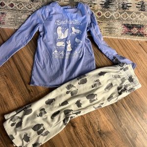 Girl’s Cat & Jack Pajama Set